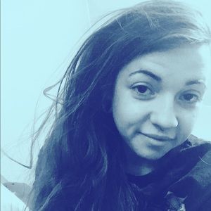 Meet your Posher, Leigh